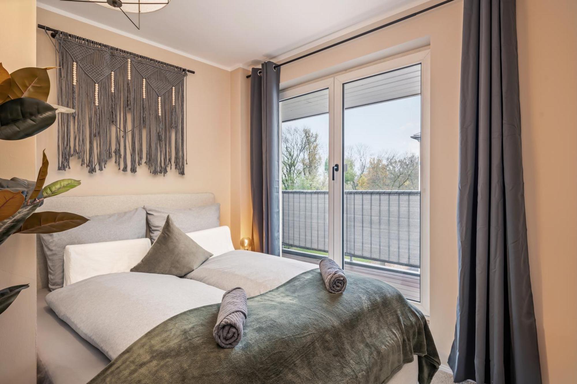 Edler Wohnraum Schwanenteich-Penthouse Mit Garage, Grill, Kaffeevollautomat, Klima, Lift & Terrasse Lejlighed Zwickau Eksteriør billede