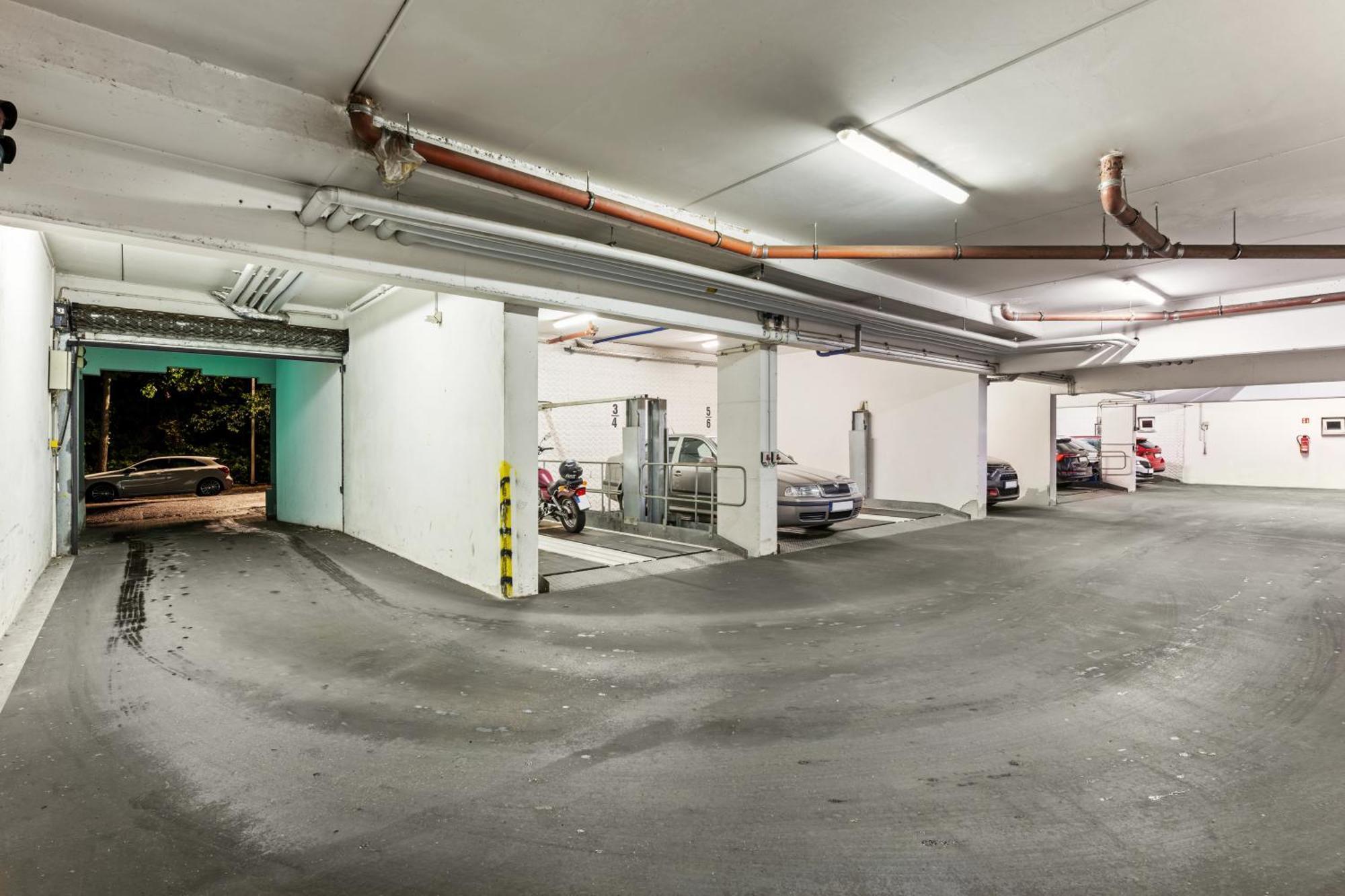 Edler Wohnraum Schwanenteich-Penthouse Mit Garage, Grill, Kaffeevollautomat, Klima, Lift & Terrasse Lejlighed Zwickau Eksteriør billede